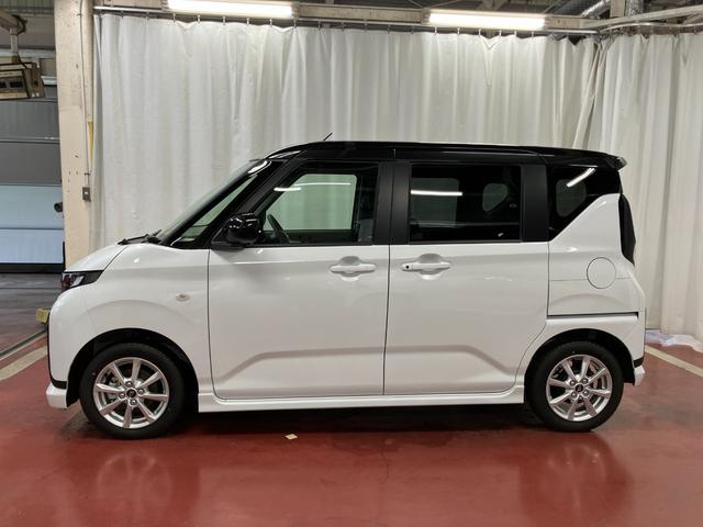 ムーヴＧ元展示車　届出済未使用車　禁煙車　片側電動両側スライドドア　ＬＥＤヘッドランプ　スマートキー　ベンチシート　電格ミラー　アイドリングストップ　衝突被害軽減システム　衝突安全ボディ　レーンキープアシスト（長崎県）の中古車