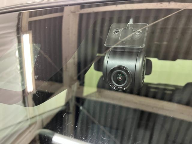 タントカスタムＸリミテッド元展示車　届出済未使用車　禁煙車　アダプティブクルーズコントロール　ナビ　前後ドライブレコーダー　ＥＴＣ　フルセグＴＶ　Ｂｌｕｅｔｏｏｔｈ　衝突被害軽減システム　衝突安全ボディ　盗難防止システム（長崎県）の中古車