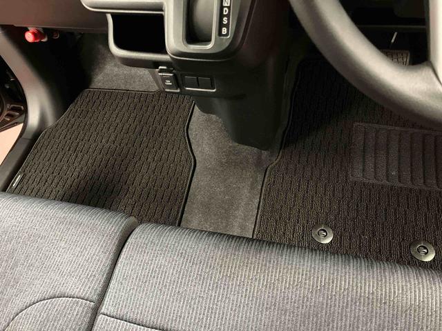 ムーヴＧ元展示車　ワンオーナー　届出済未使用車　禁煙車　メモリーナビ　前後ドラレコ　ＴＶ　Ｂｌｕｅｔｏｏｔｈ　ＣＤ　ＤＶＤ　キーフリー　衝突被害軽減システム　レーンキープアシスト　片側電動両側スライドドア（長崎県）の中古車
