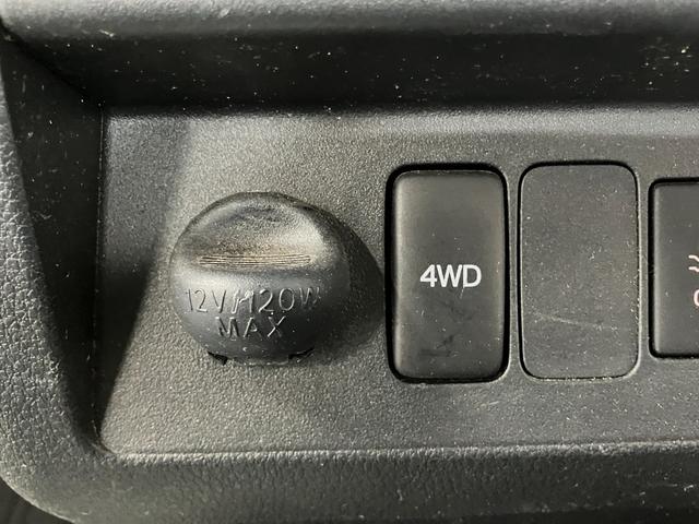 ハイゼットトラックローダンプＳＡIIIｔ下取車　４ＷＤ　ＡＴ　ダンプ　前方ドラレコ　ＡＭ／ＦＭラジオ　エアバッグ　オートライト　マニュアルエアコン　キー　荷台作業灯　ハロゲンヘッドランプ　衝突被害軽減システム　レーンキープアシスト（長崎県）の中古車