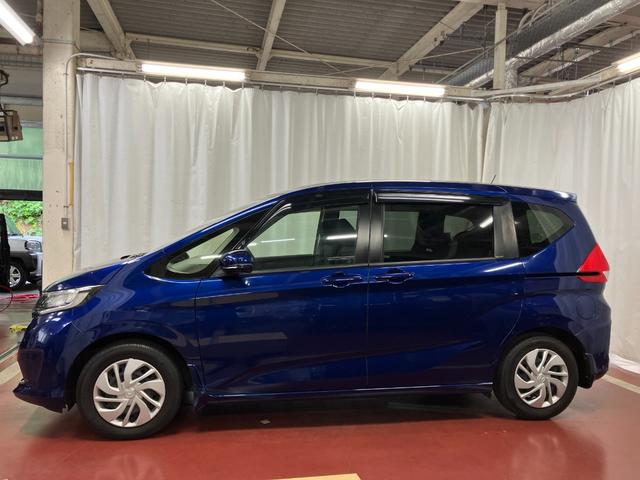 フリードG・ホンダセンシング下取車 バックカメラ 前後ドラレコ ETC スマートキー アダプティブクルーズコントロール 両側パワースライドドア 電動格納ミラー Bluetooth DVD 衝突被害軽減システム 横滑り防止装置(長崎県)の中古車
