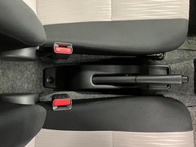 ミライースX SAIIIワンオーナー LEDヘッドランプ 車線逸脱警報 衝突被害軽減システム 横滑り防止装置 アイドリングストップ キーレス オートマチックハイビーム 運転席エアバッグ 助手席エアバッグ オートライト(長崎県)の中古車