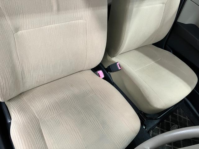 ミラX下取車 CD AM/FMラジオ キーレス USBソケット マニュアルエアコン 運転席エアバッグ 助手席エアバッグ ハロゲンヘッドランプ 電動格納ミラー 衝突安全ボディ スペアタイヤ(長崎県)の中古車