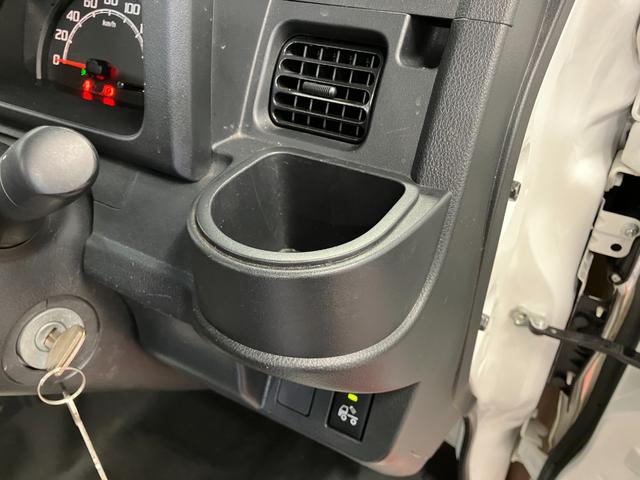ハイゼットトラックスタンダード　農用スペシャルＳＡIIIｔ１オーナー　４ＷＤ　マニュアル車　オートライト　運転席エアバッグ　ＡＭ／ＦＭラジオ　荷台作業灯　ＬＥＤヘッドランプ　マニュアルエアコン　横滑り防止装置　衝突被害軽減システム　レーンキープアシスト　キー（長崎県）の中古車