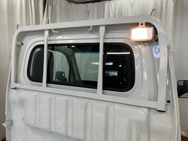 ハイゼットトラックスタンダード　農用スペシャルＳＡIIIｔ１オーナー　４ＷＤ　マニュアル車　オートライト　運転席エアバッグ　ＡＭ／ＦＭラジオ　荷台作業灯　ＬＥＤヘッドランプ　マニュアルエアコン　横滑り防止装置　衝突被害軽減システム　レーンキープアシスト　キー（長崎県）の中古車