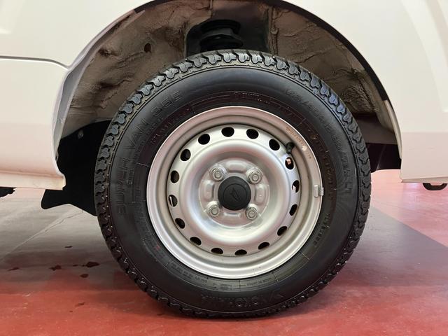 ハイゼットトラックスタンダード　農用スペシャルＳＡIIIｔ１オーナー　４ＷＤ　マニュアル車　オートライト　運転席エアバッグ　ＡＭ／ＦＭラジオ　荷台作業灯　ＬＥＤヘッドランプ　マニュアルエアコン　横滑り防止装置　衝突被害軽減システム　レーンキープアシスト　キー（長崎県）の中古車