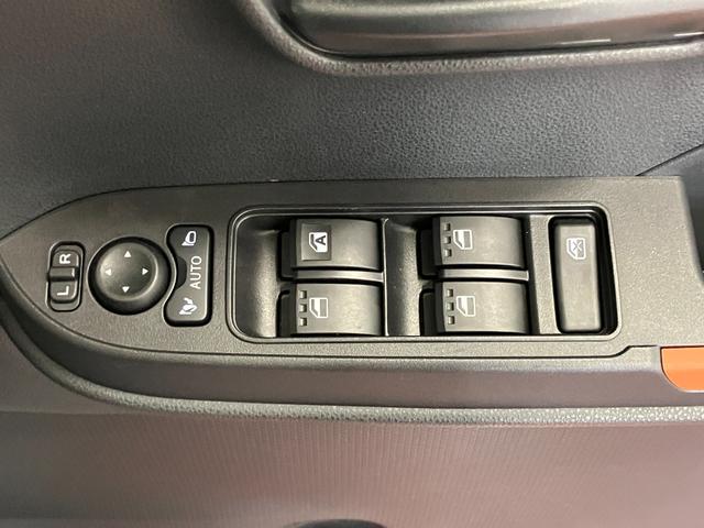 タントファンクロスターボリミテッド元試乗車 ターボ 9インチディスプレイオーディオ バックカメラ ETC 両側電動スライドドア フルセグTV AM/FMラジオ スマートキー 衝突被害軽減システム 衝突安全ボディ レーンキープアシスト(長崎県)の中古車