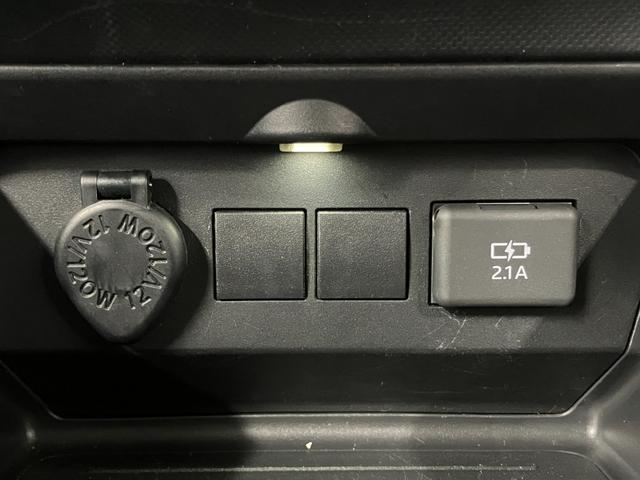 ロッキーX HEV下取車 電動パーキングブレーキ オートライト スマートキー オートマチックハイビーム 運転席/助手席エアバック 電格ミラー 横滑り防止装置 衝突安全ボディ 衝突被害軽減システム レーンキープアシスト(長崎県)の中古車