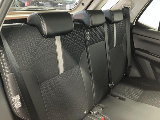 ロッキープレミアムＧ　ＨＥＶ１オーナー　アダプティブクルーズコントロール　シートヒーター　オートマチックハイビーム　電格ミラー　スマートキー　オートマチックハイビーム　衝突安全ボディ　衝突被害軽減システム　レーンキープアシスト（長崎県）の中古車
