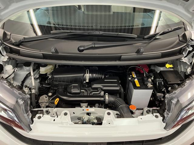 ムーヴＸ元展示車　届出済未使用車　１オーナー　禁煙車　スマートキー　オートハイビーム　ＬＥＤヘッドランプ　片側電動両側スライドドア　オートライト　衝突被害軽減システム　盗難防止システム　レーンキープアシスト（長崎県）の中古車