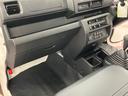 届出済未使用車　元展示車　２ＷＤ　ＭＴ車　禁煙　衝突被害軽減システム　アイドリングストップ　運転席エアバッグ　助手席エアバッグ　エアコン　パワステ　メンテナンスノート　オートライト　オートハイビーム（長崎県）の中古車