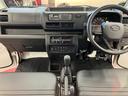 届出済未使用車　元展示車　４ＷＤ　マニュアル車　運転席エアバッグ　助手席エアバッグ　誤発進抑制機能　禁煙　オートマチックハイビーム　パワステ　１オーナー　エアコン　オートライト　アイドリングストップ（長崎県）の中古車