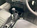 届出済未使用車　元展示車　４ＷＤ　マニュアル車　レーンキープアシスト　整備記録簿　運転席エアバッグ　助手席エアバッグ　オートマチックハイビーム　パワステ　１オーナー　エアコン　アイドリングストップ（長崎県）の中古車