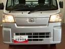 届出済未使用車　元展示車　２ＷＤ　ＣＶＴ車　１オーナー　衝突被害軽減システム　パワステ　オートエアコン　運転席エアバッグ　助手席エアバッグ　アイドリングストップ　オートライト　オートマチックハイビーム（長崎県）の中古車