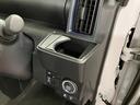 届出済未使用車　元展示車　禁煙　９インチディスプレイオーディオ　バックカメラ　Ｂｌｕｅｔｏｏｔｈ　フルセグＴＶ　ＵＳＢ入力端子　ＨＤＭＩ　衝突被害軽減システム　レーンアシスト　ＬＥＤヘッドランプ（長崎県）の中古車