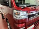 届出済未使用車　元展示車　４ＷＤ　ＣＶＴ車　１オーナー　禁煙　横滑防止装置　助手席エアバッグ　スマートキー　運転席エアバッグ　記録簿あり　ＡＢＳ　レーンキープアシスト　オートライト　ＬＥＤヘッドランプ（長崎県）の中古車