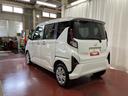 元展示車　届出済未使用車　ワンオーナー　禁煙車　衝突被害軽減システム　ＬＥＤヘッドランプ　スマートキー　盗難防止システム　ベンチシート　衝突安全ボディ　レーンアシスト　オートハイビーム　オートライト（長崎県）の中古車