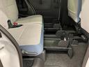 元展示車　届出済未使用車　禁煙車　電動パーキングブレーキ　シートヒーター　スマートキー　衝突被害軽減システム　車線逸脱警報　プッシュスタート　両側パワースライドドア　ＬＥＤヘッドランプ　ベンチシート（長崎県）の中古車
