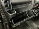 元展示車　届出済未使用車　ターボ　バックカメラ　９インチディスプレイオーディオ　シートヒーター　Ｂｌｕｅｔｏｏｔｈ　ＥＴＣ　衝突被害軽減システム　電動格納ミラー　両側電動スライドドア　車線逸脱警報（長崎県）の中古車