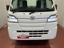 １オーナー　４ＷＤ　マニュアル車　オートライト　運転席エアバッグ　ＡＭ／ＦＭラジオ　荷台作業灯　ＬＥＤヘッドランプ　マニュアルエアコン　横滑り防止装置　衝突被害軽減システム　レーンキープアシスト　キー（長崎県）の中古車