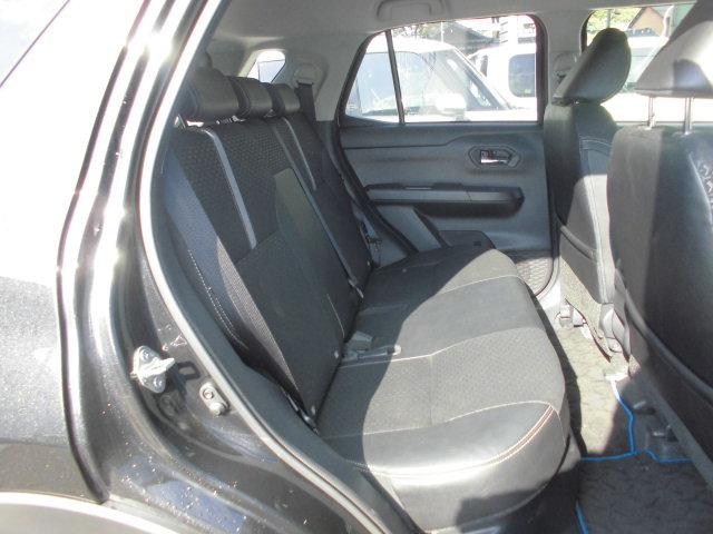 ロッキープレミアムG HEV(福岡県)の中古車