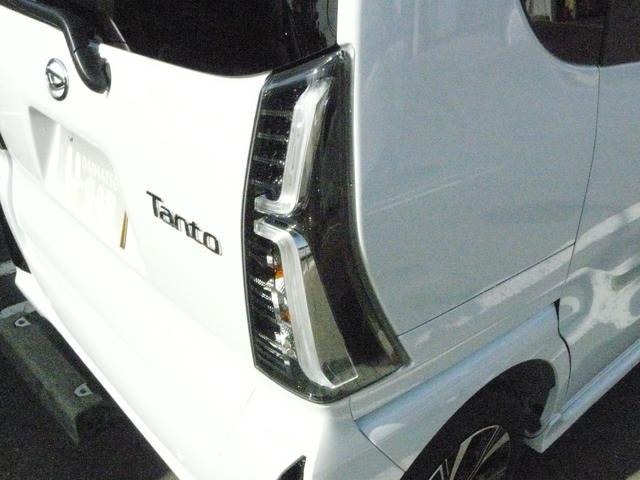 タントカスタムＸアルミホイール　セキュリティアラーム　スモークガラス　キーフリーシステム　走行距離４ｋｍ（福岡県）の中古車