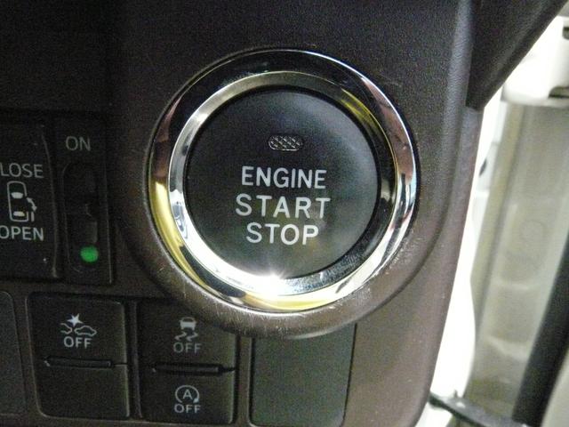 トールＧ　ＳＡIIアルミホイール　スモークガラス　キーフリーシステム　走行距離７５．８７８ｋｍ（福岡県）の中古車