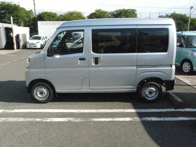 ハイゼットカーゴＤＸキーレスエントリー　スモークガラス　走行距離１．４６６ｋｍ（福岡県）の中古車