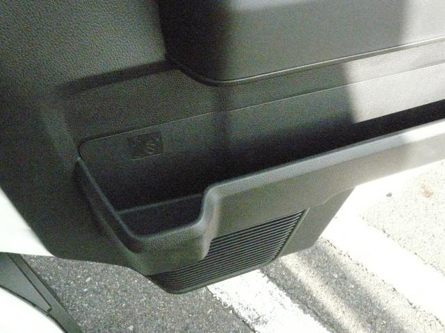 ハイゼットカーゴＤＸスモークガラス　キーレスエントリー　走行距離１．７７１ｋｍ（福岡県）の中古車