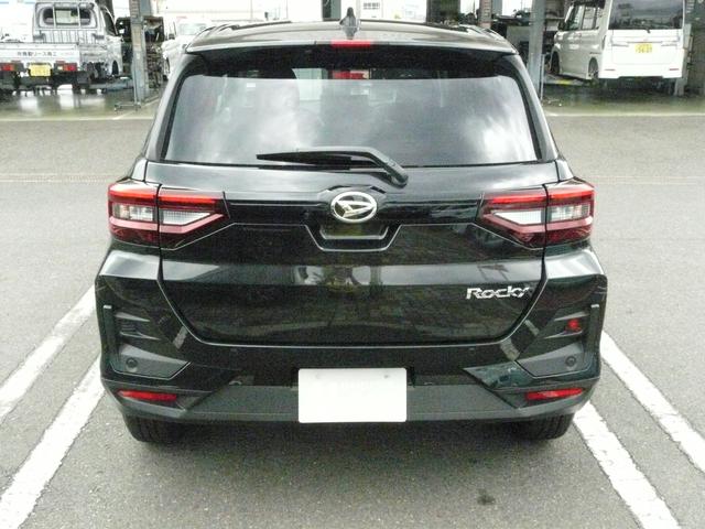 ロッキープレミアムＧアルミホイール　パノラマモニター　スモークガラス　キーフリーシステム　走行距離１６ｋｍ（福岡県）の中古車