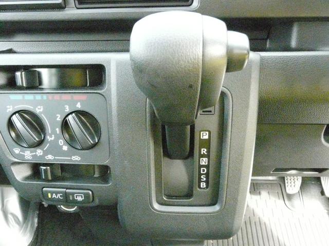 ハイゼットカーゴＤＸキーレスエントリー　スモークガラス　走行距離２．７１０ｋｍ（福岡県）の中古車