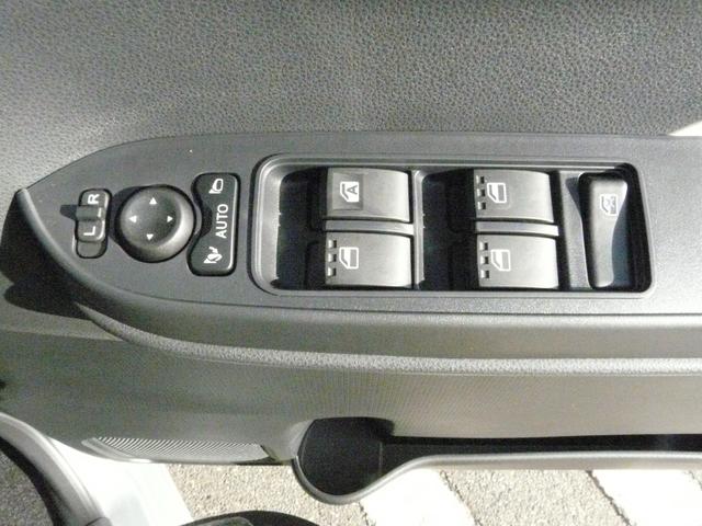 タントLスモークガラス セキュリティアラーム キーフリーシステム 走行距離4km(福岡県)の中古車