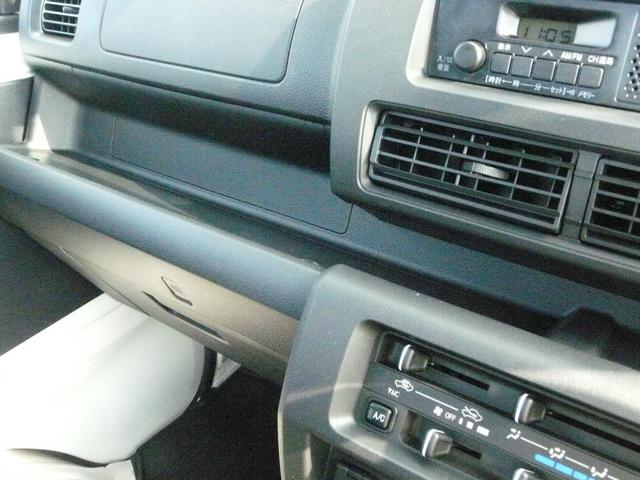 ハイゼットトラックジャンボＳＡIIIｔ３方開き　４ＷＤ車　走行距離３９．９３３ｋｍ（福岡県）の中古車