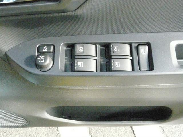 ミライースX SAIIIキーレスエントリー セキュリティアラーム スモークガラス 走行距離2km(福岡県)の中古車