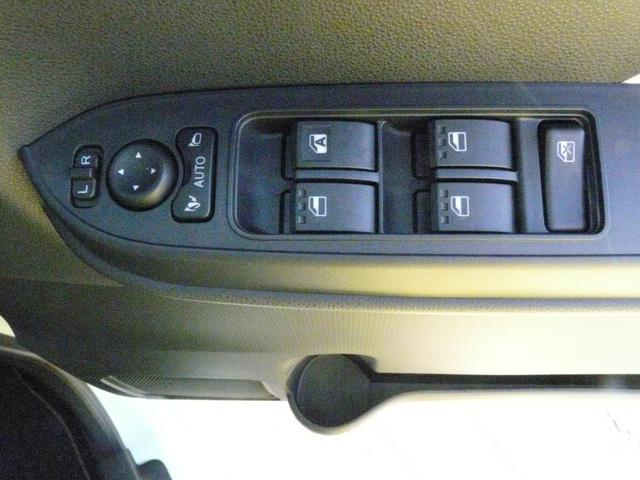 タントＸセキュリティアラーム　スモークガラス　キーフリーシステム　プッシュボタン　走行距離４８ｋｍ（福岡県）の中古車