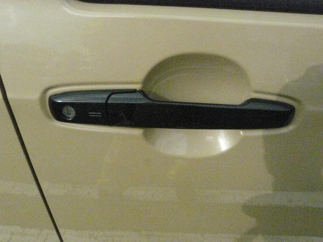 タフトGターボキーフリーシステム スモークガラス セキュリティアラーム 走行距離45.636km(福岡県)の中古車