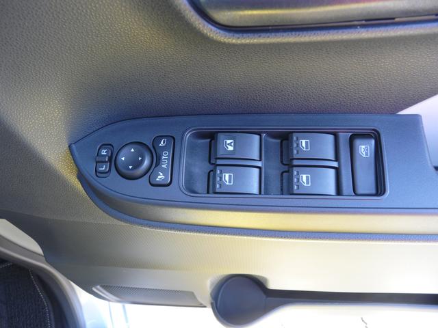 タントＸスモークガラス　セキュリティアラーム　キーフリーシステム　走行距離１．４０４ｋｍ（福岡県）の中古車