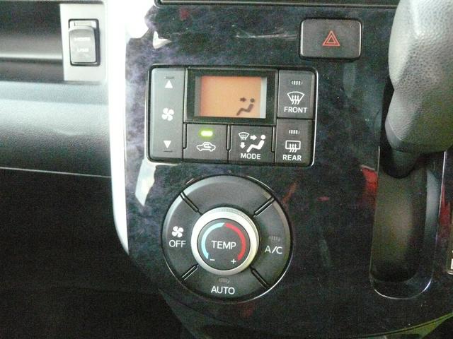 タントカスタムX トップエディションSAIIIアルミホイール セキュリティアラーム スモークガラス 走行距離30.528km(福岡県)の中古車