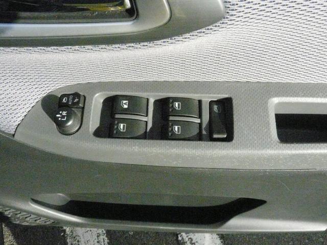 ムーヴカスタム　Ｘ　ＳＡIIスモークガラス　セキュリティアラーム　アルミホイール　走行距離４２．５８１ｋｍ（福岡県）の中古車