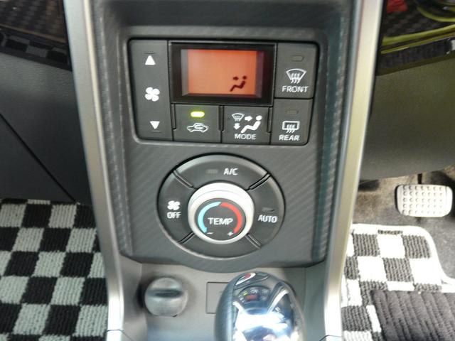 コペンローブ　Ｓアルミホイール　セキュリティアラーム　キーフリーシステム　走行距離６４ｋｍ（福岡県）の中古車