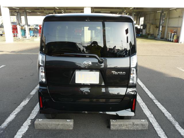 タントカスタムＸアルミホイール　セキュリティアラーム　キーフリーシステム　スモークガラス　走行距離１．８３８ｋｍ（福岡県）の中古車