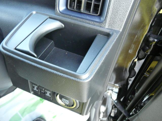 タントカスタムＸアルミホイール　セキュリティアラーム　キーフリーシステム　スモークガラス　走行距離１．８３８ｋｍ（福岡県）の中古車