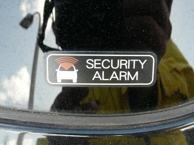 コペンローブ　Ｓアルミホイール　オープンカー　キーフリーシステム　セキュリティアラーム　走行距離６７ｋｍ（福岡県）の中古車