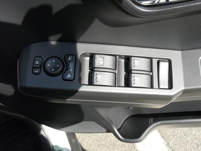 タフトＧアルミホイール　セキュリテイスモークガラス　キーフリーシステム　走行距離１．７６４ｋｍ（福岡県）の中古車