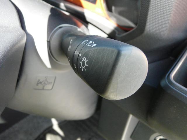 タフトＧアルミホイール　セキュリテイスモークガラス　キーフリーシステム　走行距離１．７６４ｋｍ（福岡県）の中古車