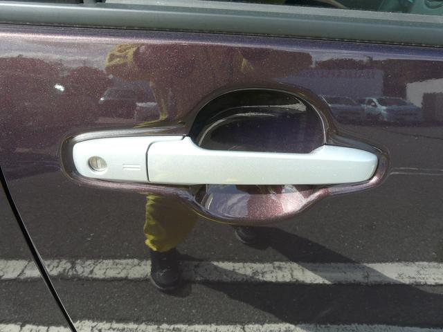 タントＸセキュリティアラーム　スモークガラス　キーフリーシステム　走行距離１．５５０ｋｍ（福岡県）の中古車