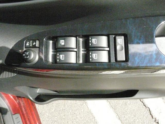 タントカスタムＲＳ　トップエディションＳＡIIIアルミホイール　ターボ車　セキュリティアラーム　スモークガラス　走行距離２１．８５４ｋｍ（福岡県）の中古車