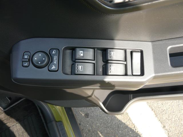 タフトＧ　ダーククロムベンチャーアルミホイール　セキュリティアラーム　キーフリーシステム　スモークガラス　走行距離３０ｋｍ（福岡県）の中古車