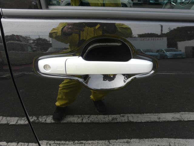 タントXリミテッドセキュリティアラーム スモークガラス キーフリーシステム 走行距離1.083km(福岡県)の中古車