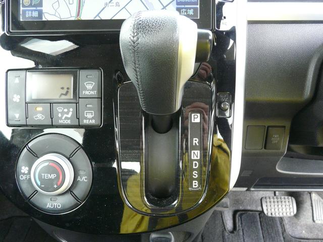 タントカスタムＲＳ　トップエディションＳＡアルミホイール　セキュリティアラーム　スモークガラス　走行距離１２４．２７９ｋｍ（福岡県）の中古車